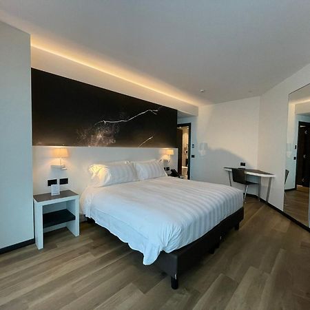 Life Hotel Bergamo Exteriör bild